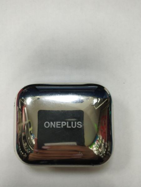 Купить OnePlus Buds Pro (E503A) в Иркутск за 3099 руб.