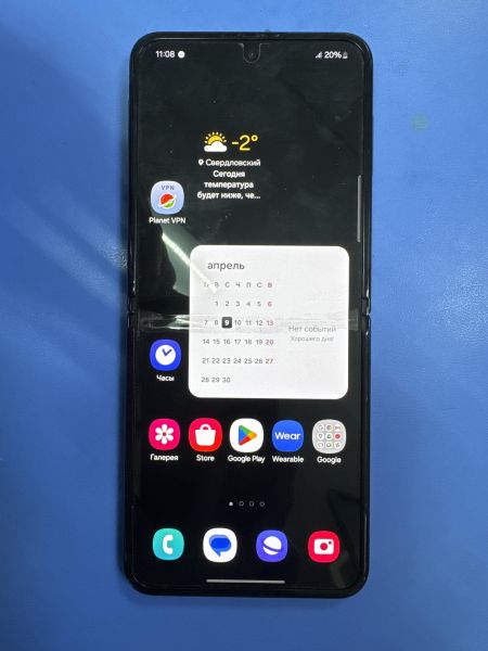 Купить Samsung Galaxy Z Flip 4 8/256GB (F721B) Duos в Иркутск за 19600 руб.