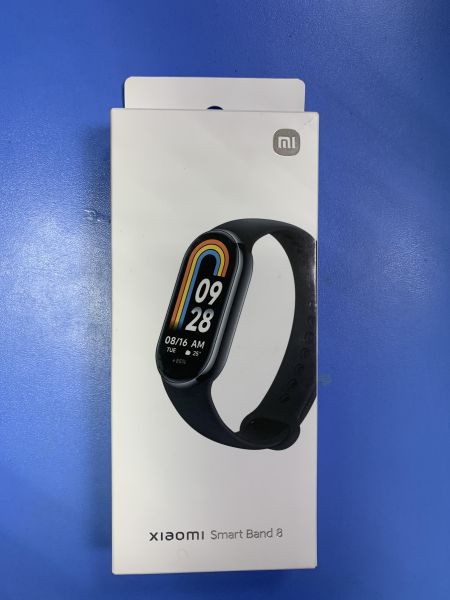 Купить Xiaomi Smart Band 8 (M2239B1) с СЗУ в Иркутск за 1000 руб.
