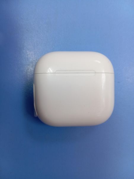Купить Apple AirPods 4 ANC (A3055, A3056, A3057) в Иркутск за 6600 руб.