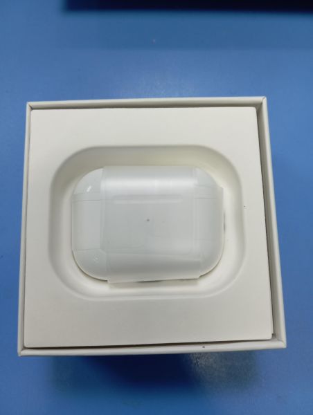 Купить Реплика Apple AirPods Pro 2  (A2931, A2698, A2699, A3047, A3048, A3049) в Иркутск за 900 руб.