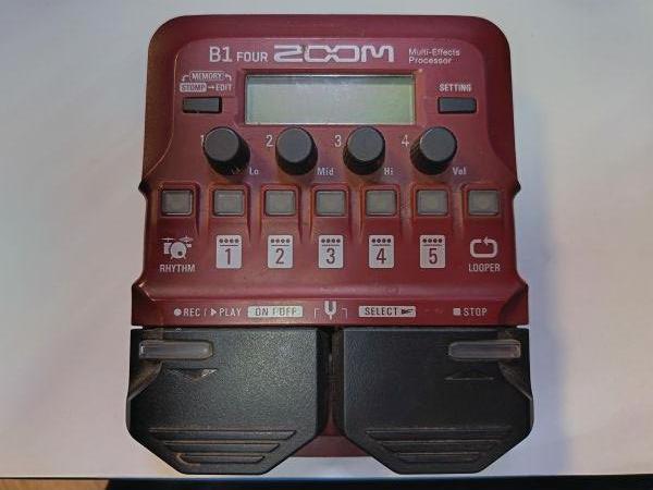 Купить Zoom B1 FOUR в Иркутск за 6300 руб.