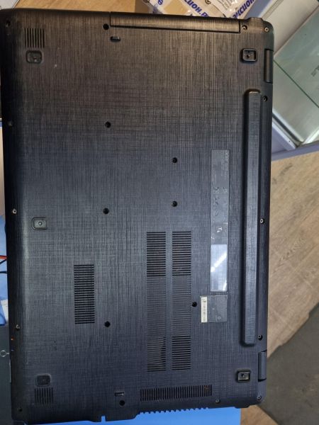 Купить Acer Aspire E5-722G-819C в Иркутск за 7500 руб.