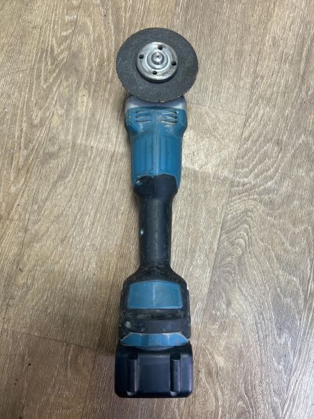 Купить Реплика Makita (УШМ) с СЗУ в Иркутск за 2550 руб.