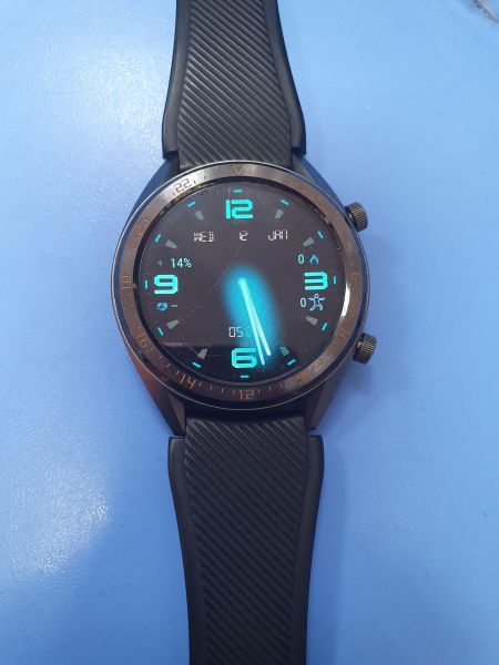 Купить Huawei Watch GT 46 mm (FTN-B19) с СЗУ в Иркутск за 1850 руб.