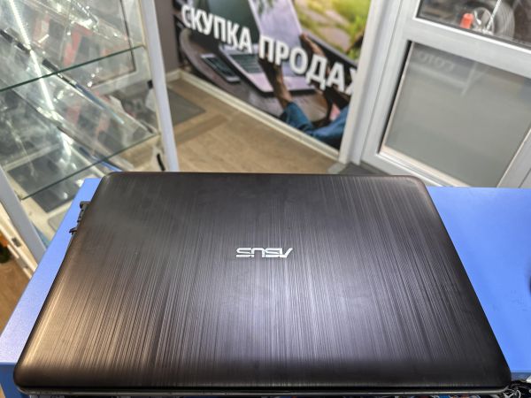 Купить ASUS VivoBook X540MB-GQ050T (SSD 240 GB) в Иркутск за 11950 руб.