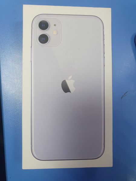 Купить Apple iPhone 11 128GB в Иркутск за 16000 руб.