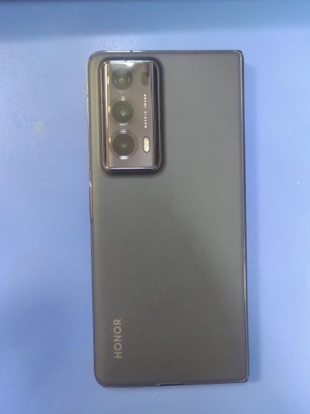 Купить Honor Magic V2 16/512GB (VER-N49) Duos в Иркутск за 70000 руб.