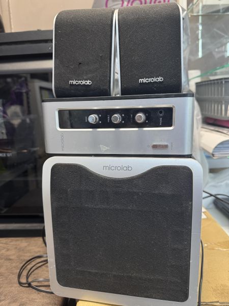 Купить Microlab FC360 2.1 в Иркутск за 3800 руб.