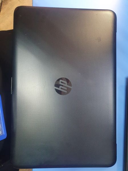Купить HP 15-af108ur P0G59EA (Radeon R5 M330 1GB/RAM 4GB/HDD 750GB) в Иркутск за 8150 руб.