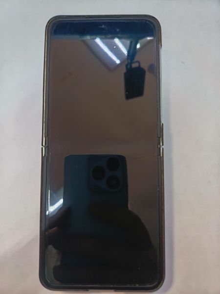 Купить Samsung Galaxy Z Flip 6 12/512GB (F741B) Duos в Иркутск за 50800 руб.