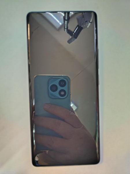 Купить Xiaomi Redmi Note 14 Pro 12/512GB (24116RACCG) Duos в Иркутск за 17400 руб.