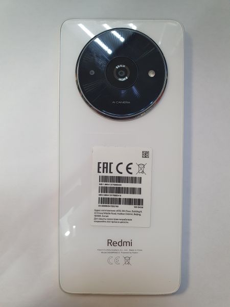 Купить Xiaomi Redmi A3x 3/64GB (24048RN6CG) Duos в Иркутск за 3500 руб.