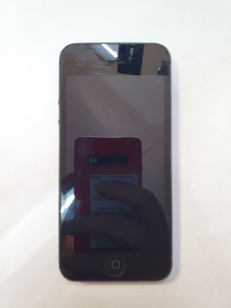 Купить Apple iPhone 5 32GB в Иркутск за 1500 руб.