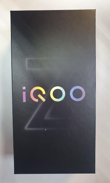 Купить iQOO Z10 Turbo Pro 12/256GB (V2453A) Duos в Иркутск за 17900 руб.