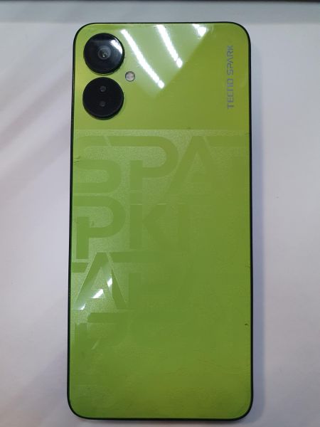 Купить TECNO Spark 9 Pro 4/128GB (KH7n) Duos в Иркутск за 4600 руб.