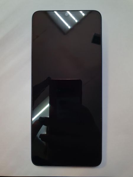 Купить Xiaomi Redmi A3 4/128GB (23129RN51X) Duos в Иркутск за 4100 руб.