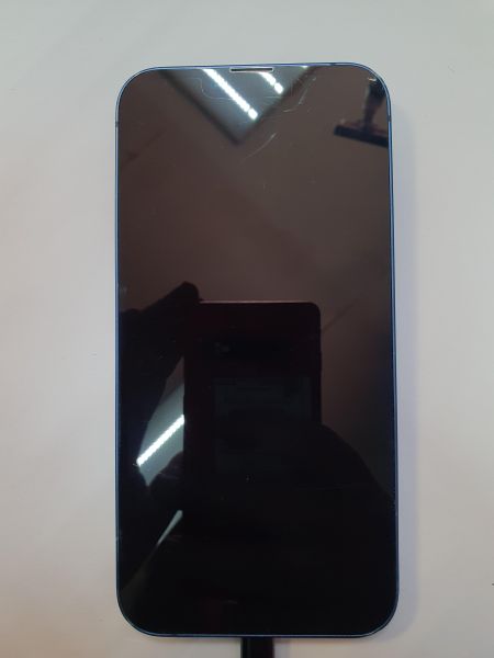 Купить Apple iPhone 13 128GB в Иркутск за 15800 руб.