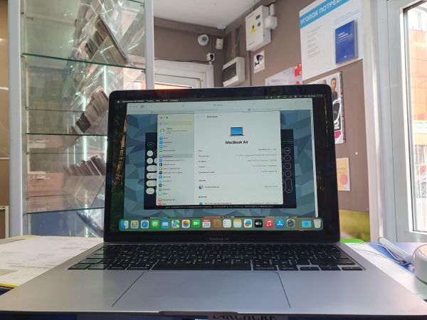Купить Apple MacBook Air 13 Early 2020 (A2179) в Иркутск за 24300 руб.