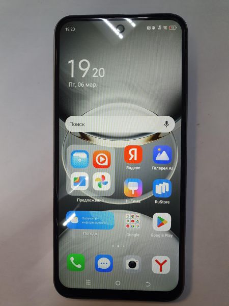 Купить TECNO Spark 30C 6/128GB (KL5n) Duos в Иркутск за 6300 руб.