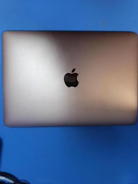 ноутбук Apple MacBook 12 Early 2015 (A1534) в Иркутск
