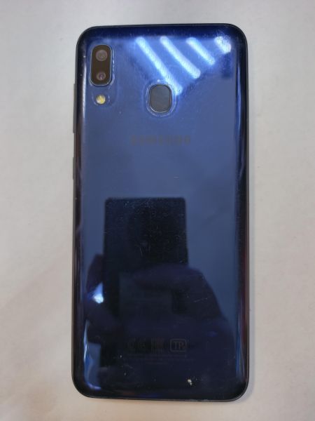 сотовый телефон Samsung Galaxy A20 3/32GB (A205FN) Duos в Иркутск