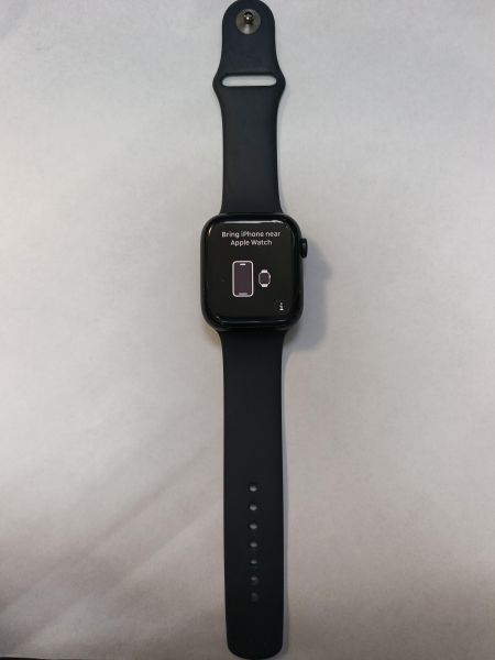 умные часы и браслеты Apple Watch Series 8 45mm (A2771) с СЗУ в Иркутск