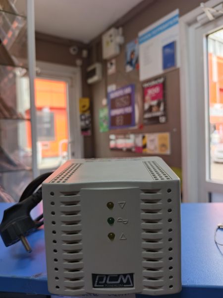 стабилизатор напряжения Powercom TCA-1200 в Иркутск