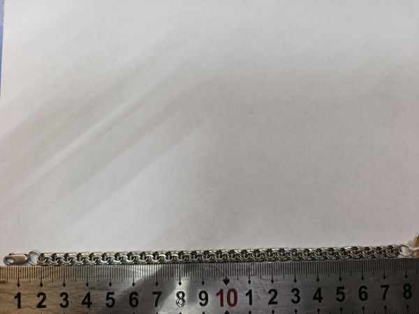 серебряный браслет Браслет серебро 925 8,11g, вес изделия 8.13g, длина 17 см, 00 нет камней в Иркутск