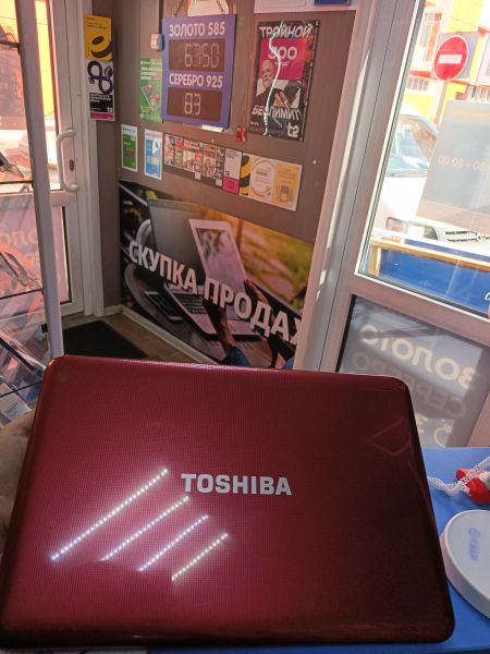 ноутбук Toshiba Satellite L850D-C4R PSKE8R-00T003RU (HD 7520G) в Иркутск