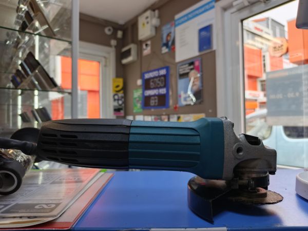 шлифмашина угловая сетевая Реплика Makita MT-5030 в Иркутск