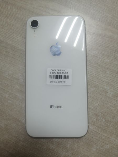 Купить Apple iPhone XR 64GB в Иркутск за 7799 руб.
