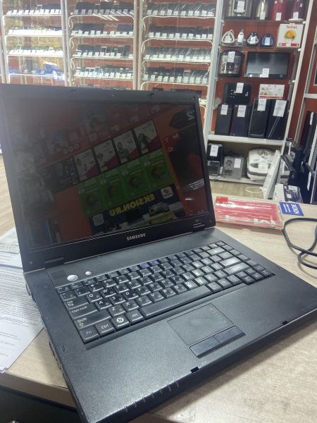 Купить Samsung NP-R60F001 в Иркутск за 1299 руб.