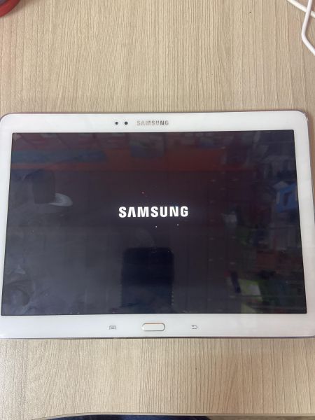 Купить Samsung Galaxy Note 10.1 16GB (P601) (с SIM) в Иркутск за 3199 руб.