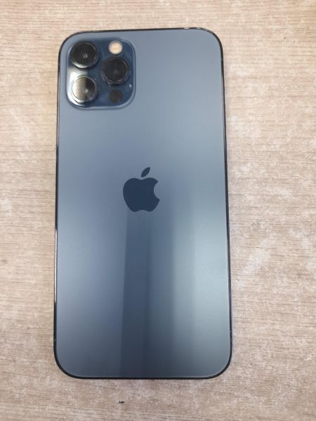 Купить Apple iPhone 12 Pro 256GB в Иркутск за 30600 руб.
