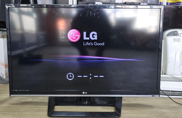 Купить LG 42LS5600 в Иркутск за 11199 руб.