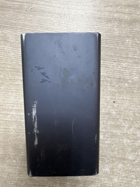 Купить Xiaomi Mi Power Bank 2 10000 (PLM02ZM) (10000 mAh) в Иркутск за 399 руб.