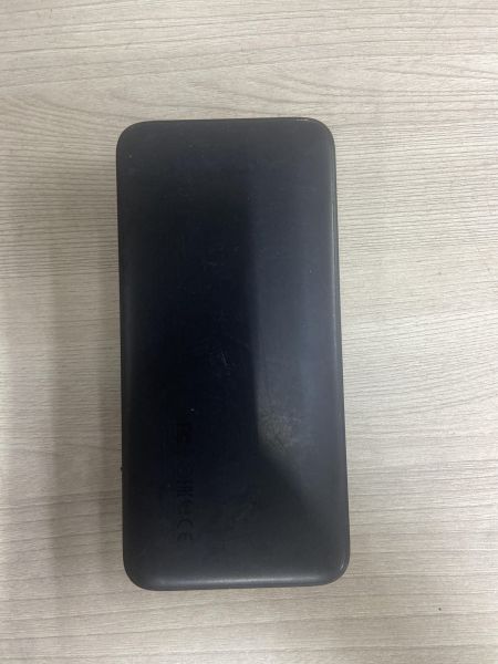 Купить Xiaomi Redmi (PB200LZM) (20000 mAh) в Иркутск за 549 руб.