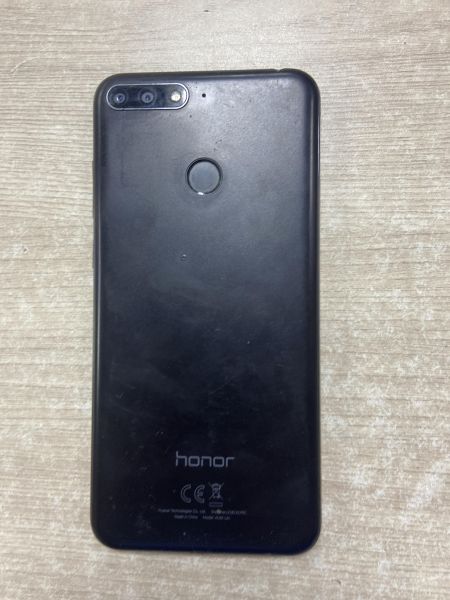 Купить Honor 7C 3/32GB (AUM-L41) Duos в Иркутск за 3399 руб.