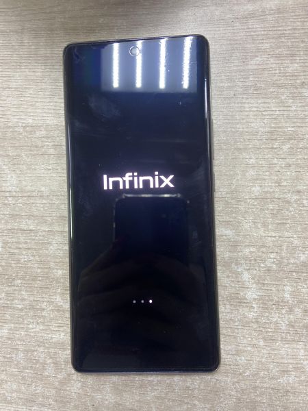 Купить Infinix Note 40 Pro 12/256GB (X6850) Duos в Иркутск за 17049 руб.