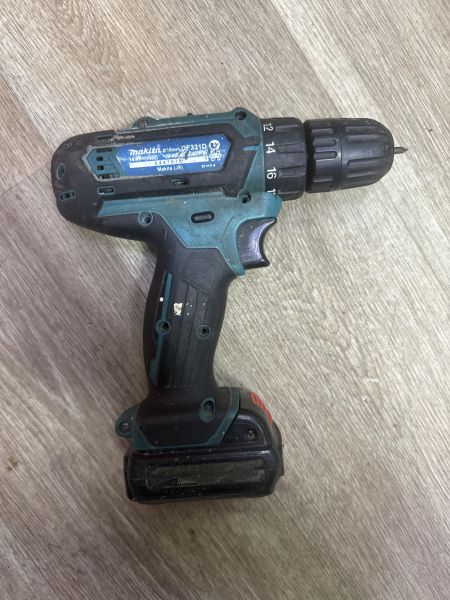 Купить Реплика Makita DF331D с СЗУ в Иркутск за 549 руб.