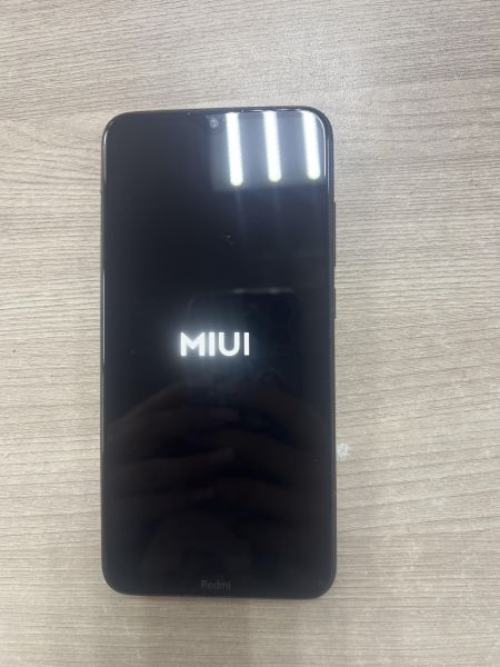 Купить Xiaomi Redmi 8 3/32GB (M1908C3IG) Duos в Иркутск за 3699 руб.