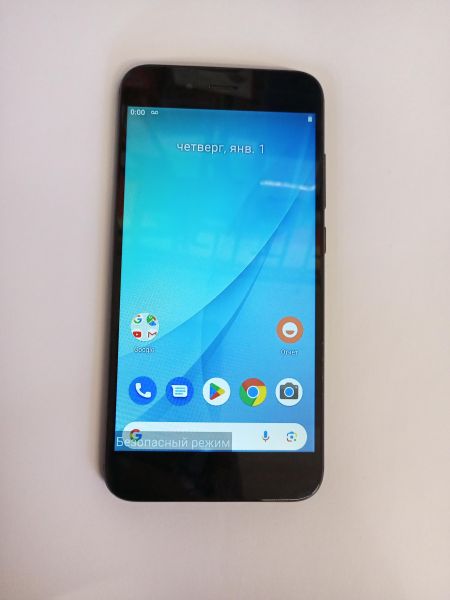 Купить Xiaomi Mi A1 4/32GB (MDG2) Duos в Иркутск за 2149 руб.