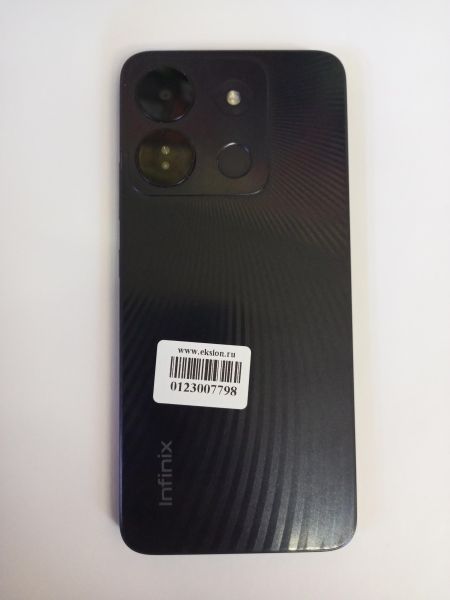 Купить Infinix Smart 7 HD 2/64GB (X6516) Duos в Иркутск за 4099 руб.