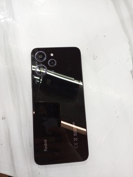 Купить Xiaomi Redmi 12 4/128GB (23053RN02Y) Duos в Иркутск за 5000 руб.