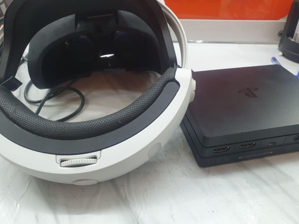 Купить Sony PlayStation VR CUH-ZVR2 в Иркутск за 11350 руб.