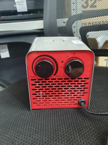 Купить Royal Clima HEAT BOX Moderno RHB-CM2 в Иркутск за 800 руб.