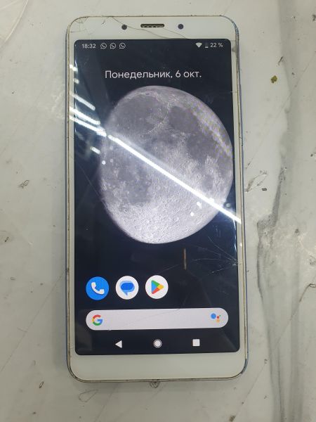 Купить Xiaomi Redmi 6 3/32GB (M1804C3DG) Duos в Иркутск за 1100 руб.