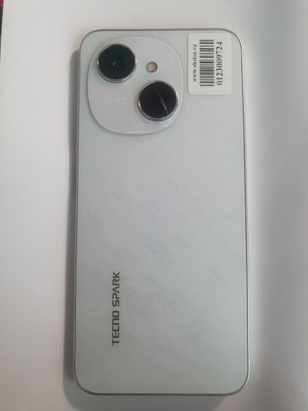 Купить TECNO Spark Go 1 4/128GB (KL4) Duos в Иркутск за 4900 руб.