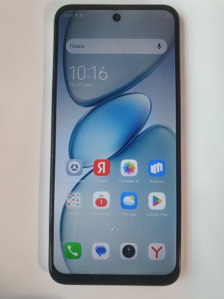 Купить TECNO Spark Go 1 4/128GB (KL4) Duos в Иркутск за 4900 руб.